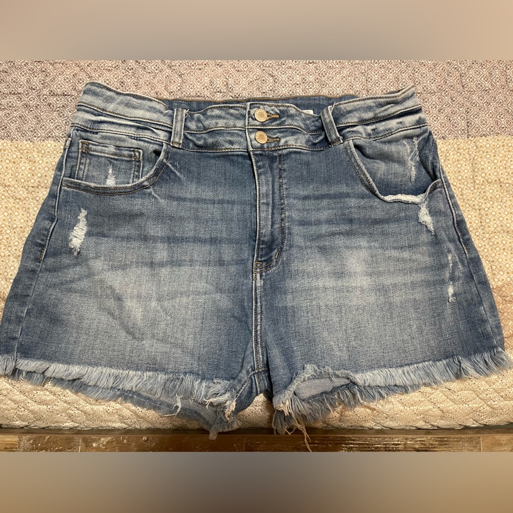 Kancan Kurvy Ultra High Rise Jean shorts